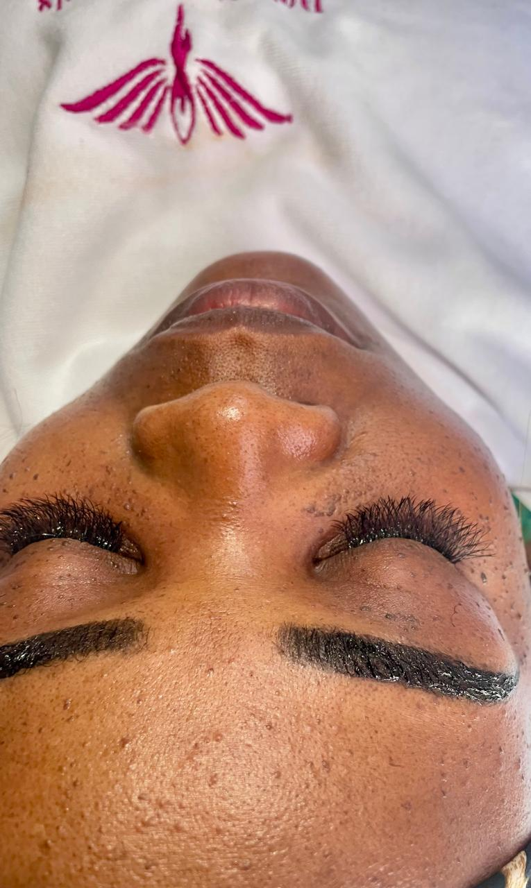 Lash Extensions at Dazzling Angels Day Spa